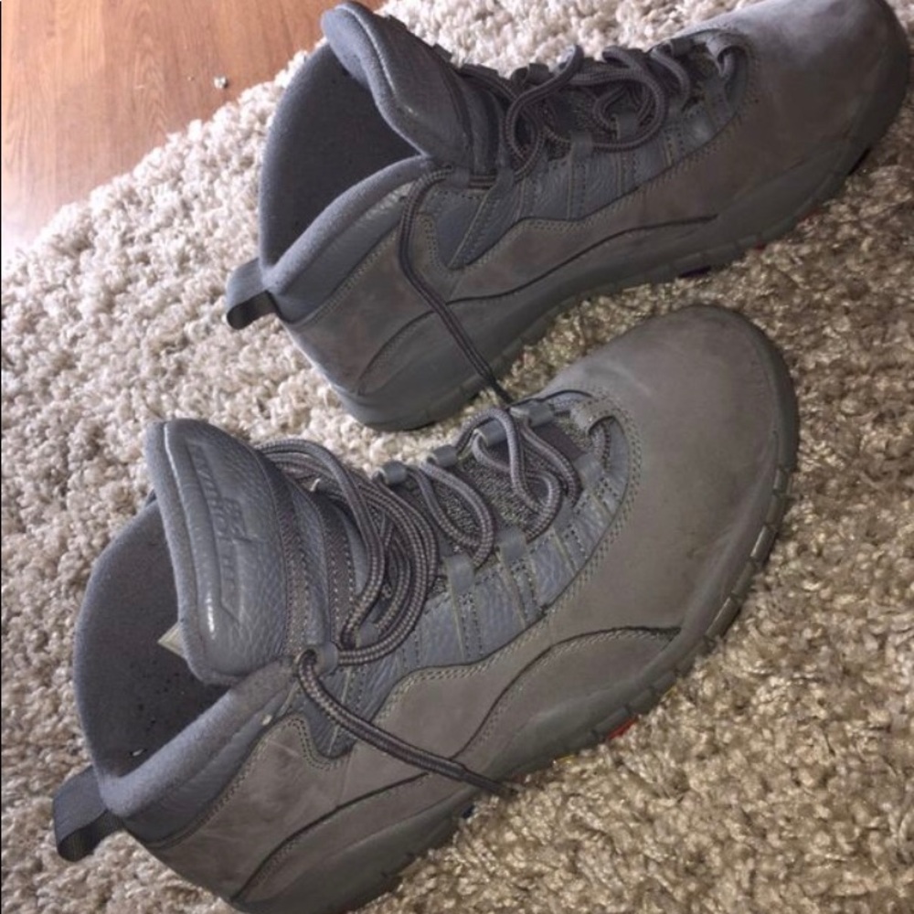 Cool grey 10s